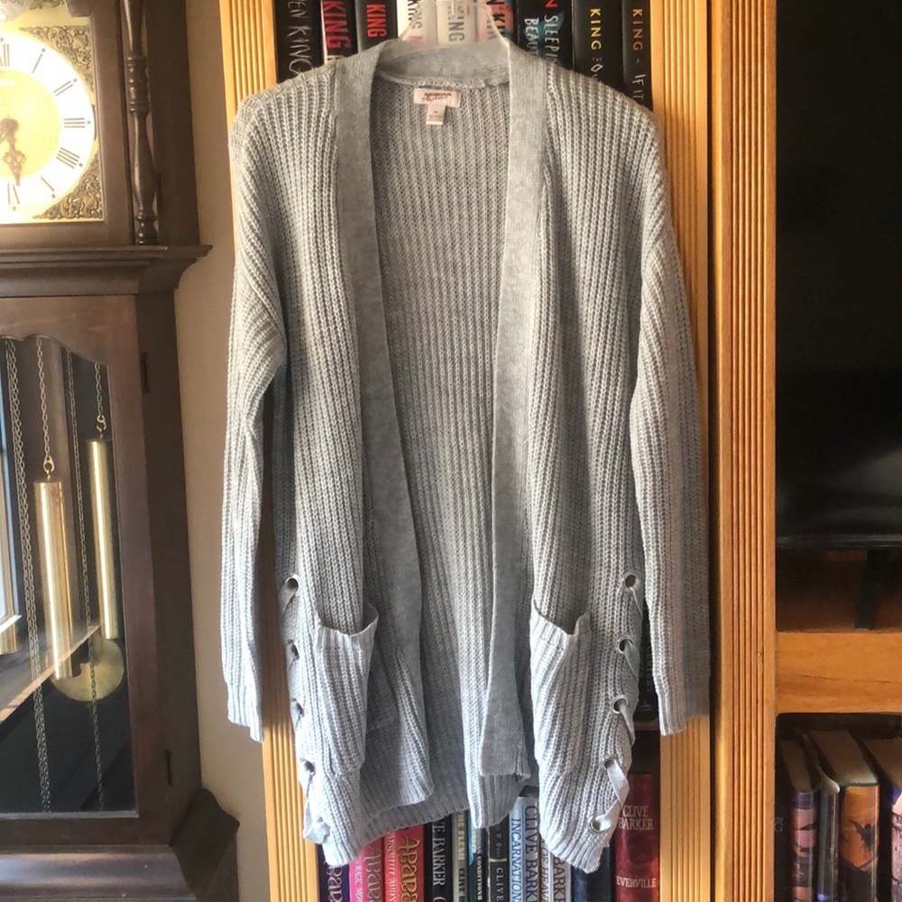 Juniors long gray cardigan with pockets